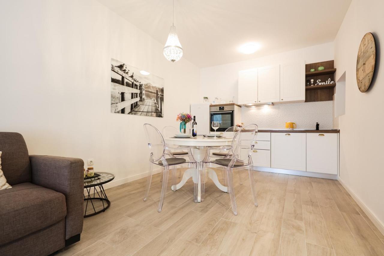 Pavle'S Apartment Zadar Eksteriør billede