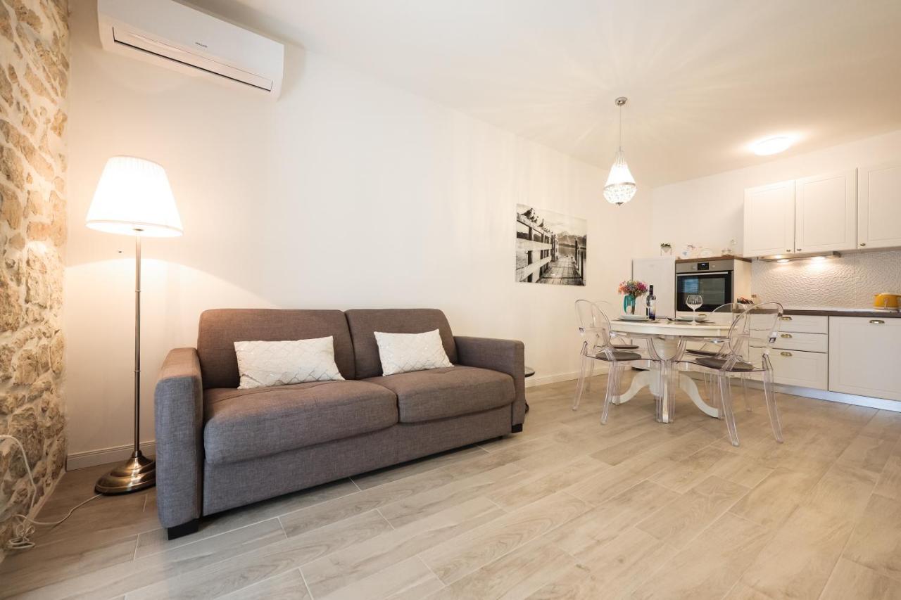 Pavle'S Apartment Zadar Eksteriør billede